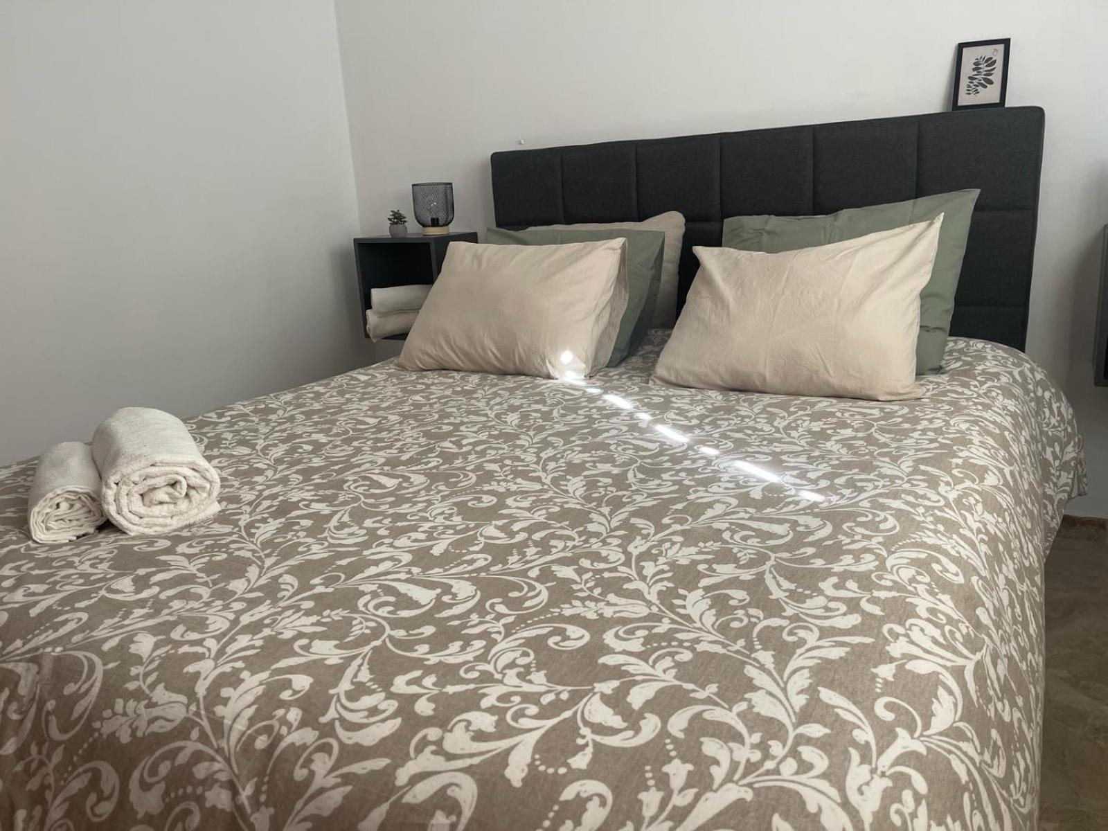 Astral-Habitacion Doble Privada En Casa Compartida-Uebica2 Hotell Mairena del Aljarafe Eksteriør bilde